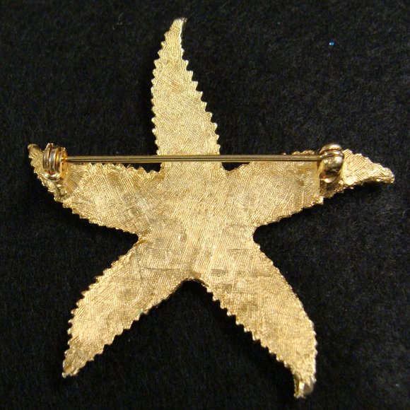 Vintage Unsigned Gold Tone Star Fish Brooch - 2775-HB2 - Picture 2 of 6